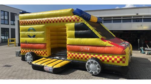 Eine Hüpfburg für kleine Nachwuchsretter!